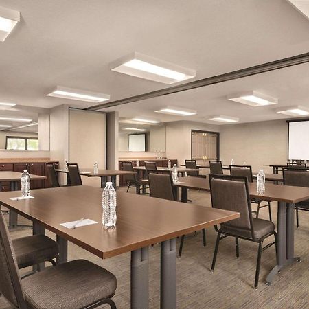 Country Inn & Suites By Radisson, Pella, Ia Esterno foto